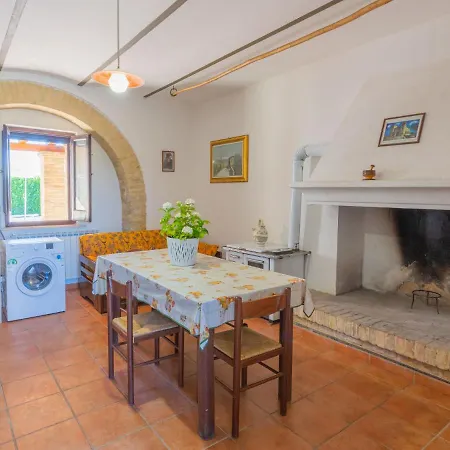 Casa de Férias Borgo Agrituristico Il Pino-1 By Interhome