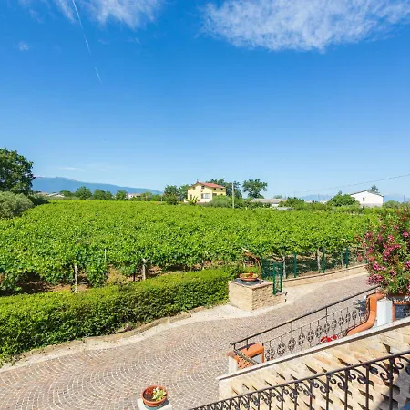 Borgo Agrituristico Il Pino-1 By Interhome Casa de Férias Crecchio